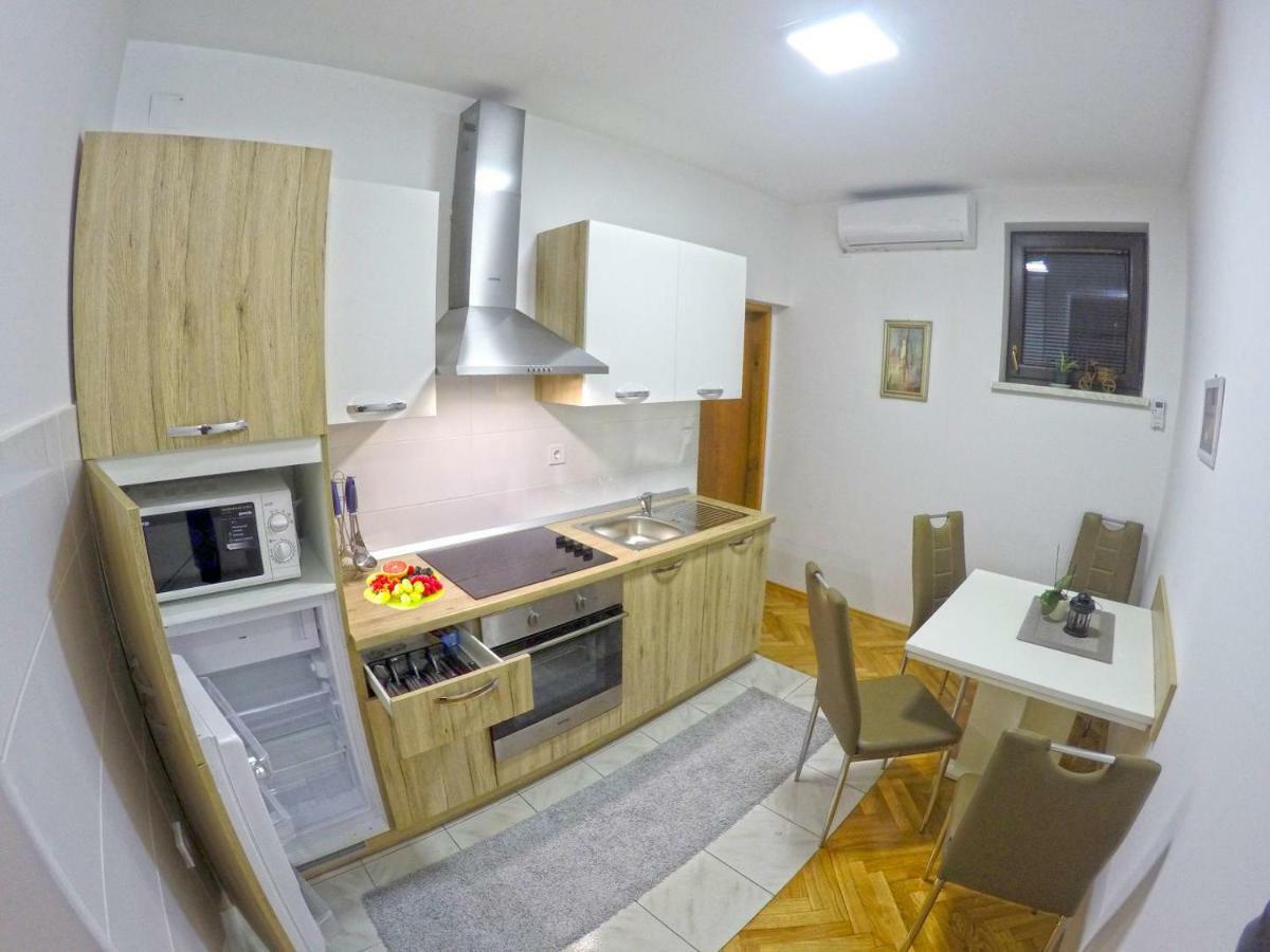 Apartmani Oletic 4* Sveti Martin Na Muri Eksteriør billede