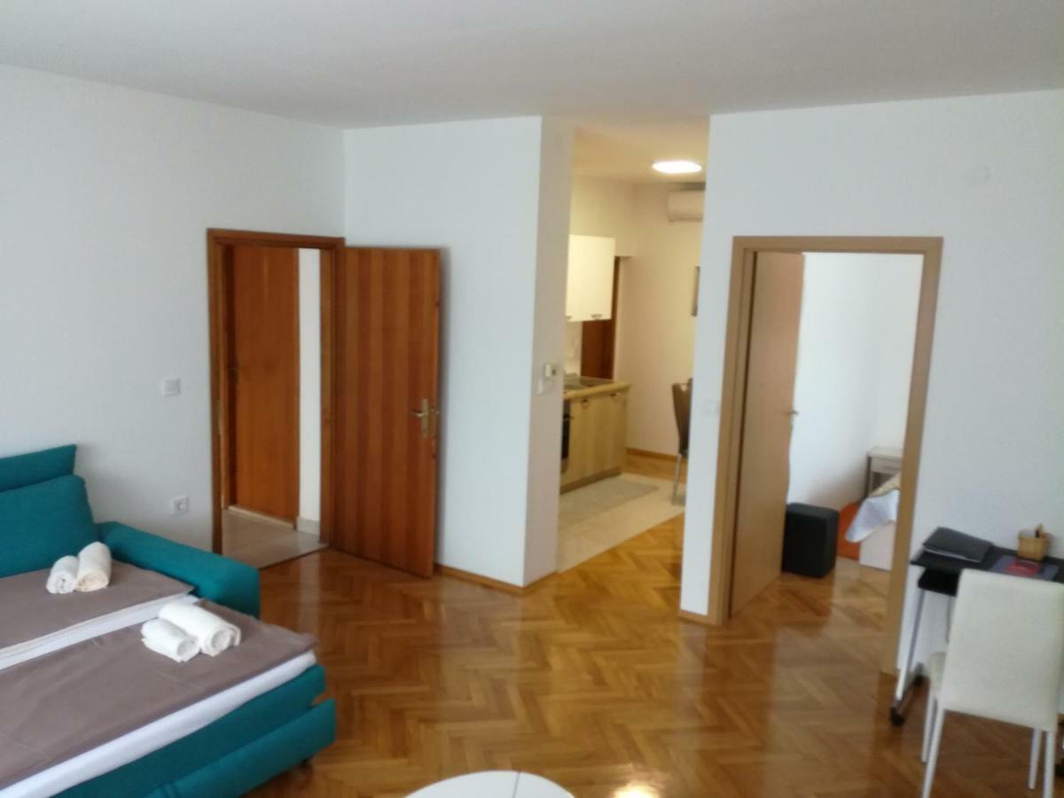 Apartmani Oletic 4* Sveti Martin Na Muri Eksteriør billede